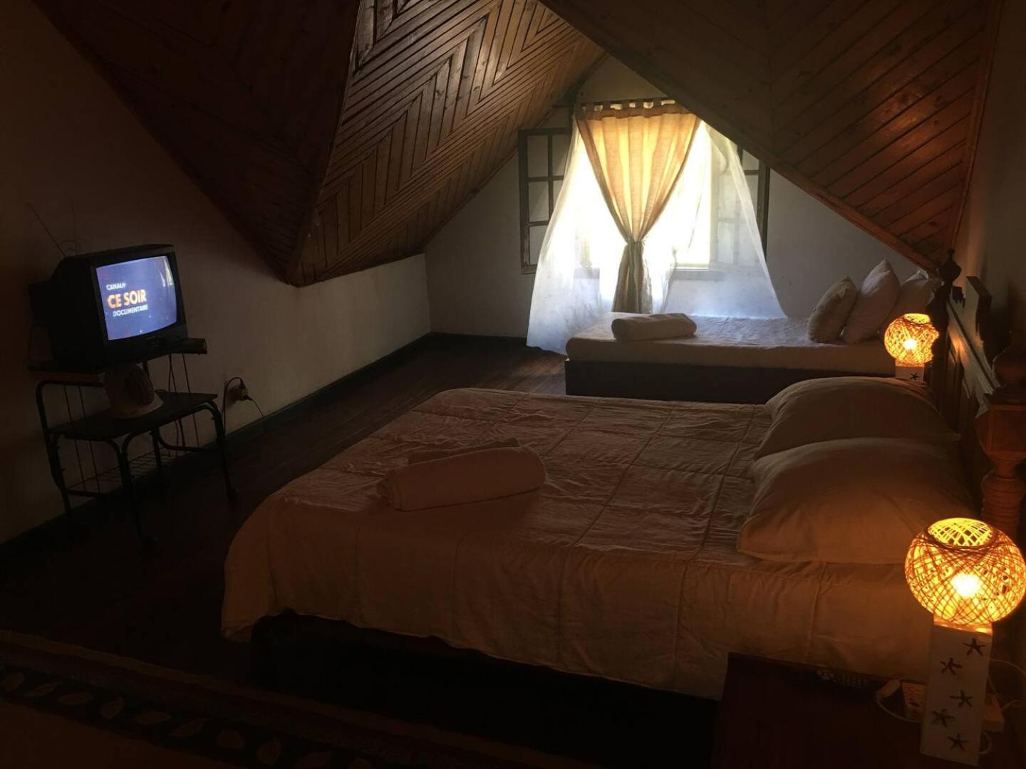 Le Fumoir Guest House Chambre Double Antananarywa Zewnętrze zdjęcie